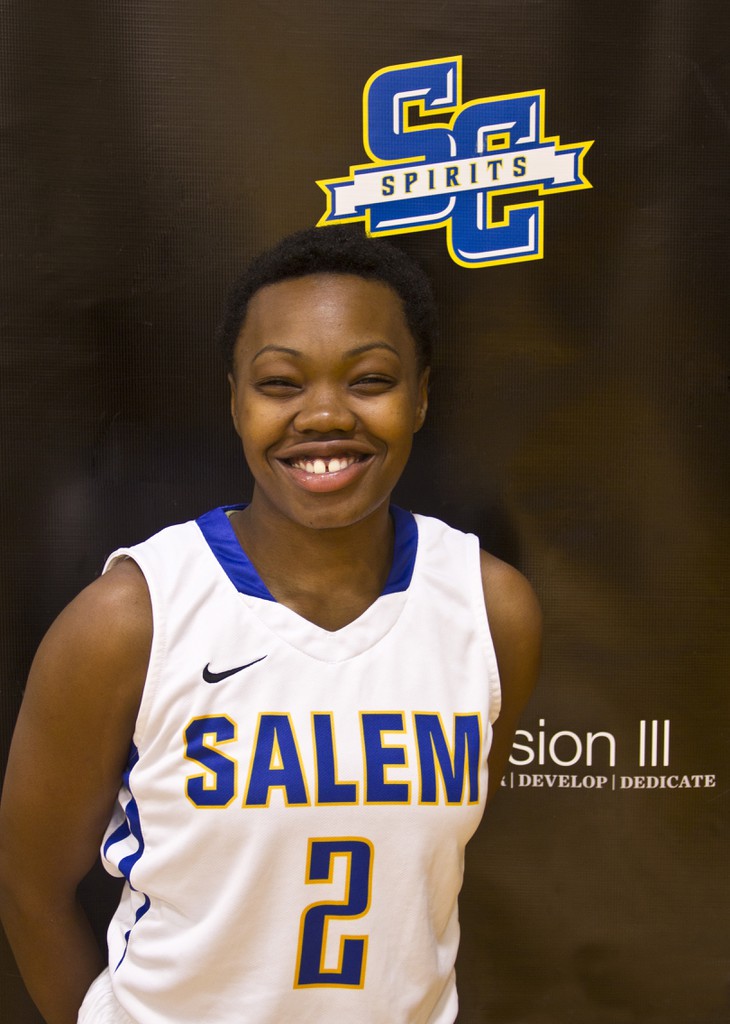 2013-2014 Salem College Basketball Team - Bria Patterson